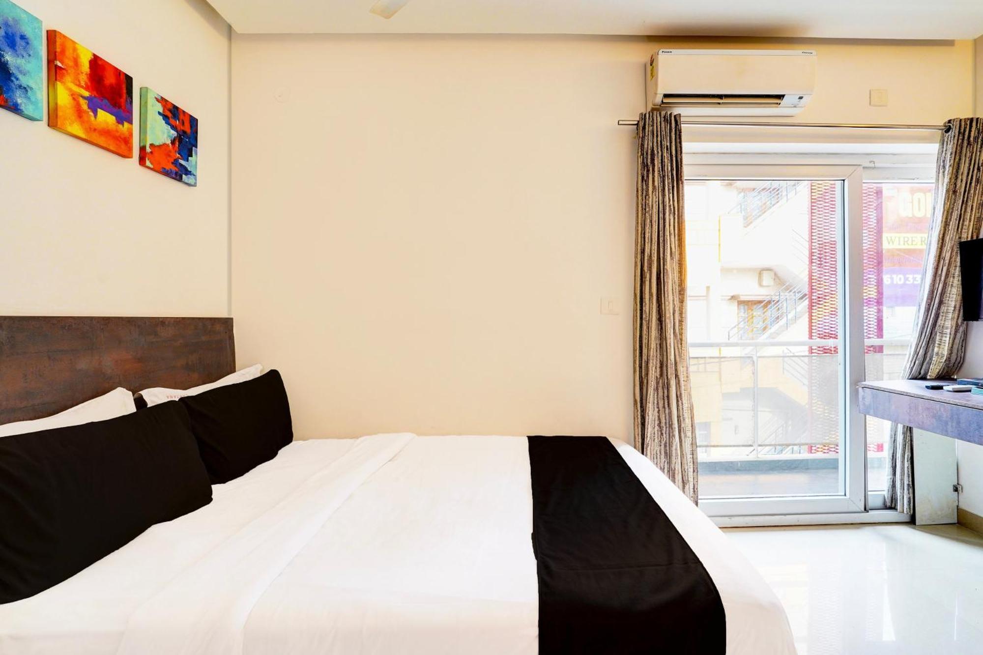 Townhouse Hebbal Bhadrappa Layout Bangalore Buitenkant foto
